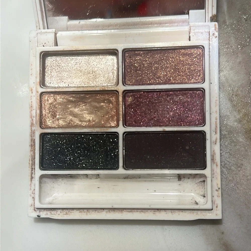 Mac Sultry Snowglobe Eyeshadow Palette- Discontinued